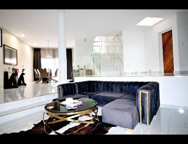 5 BEDROOM PROPERTY TO RENT IN HURLINGHAM